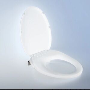 TUSHY Wave Modern White Non-Electric Bidet Toilet Seat